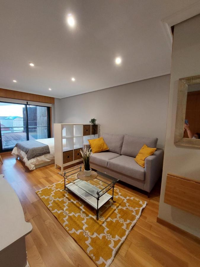 Estudio Centrico Con Garaje Y Vistas Al Mar. Vigo Bagian luar foto